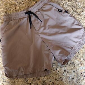 UNRL men’s shorts size XS tan